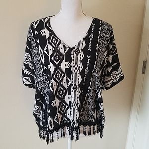 3/$20💋Almost Famous Boho Top